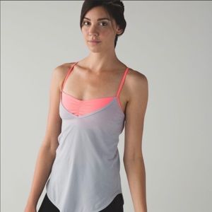 Silver Fox Grapefruit Roll Out Tank